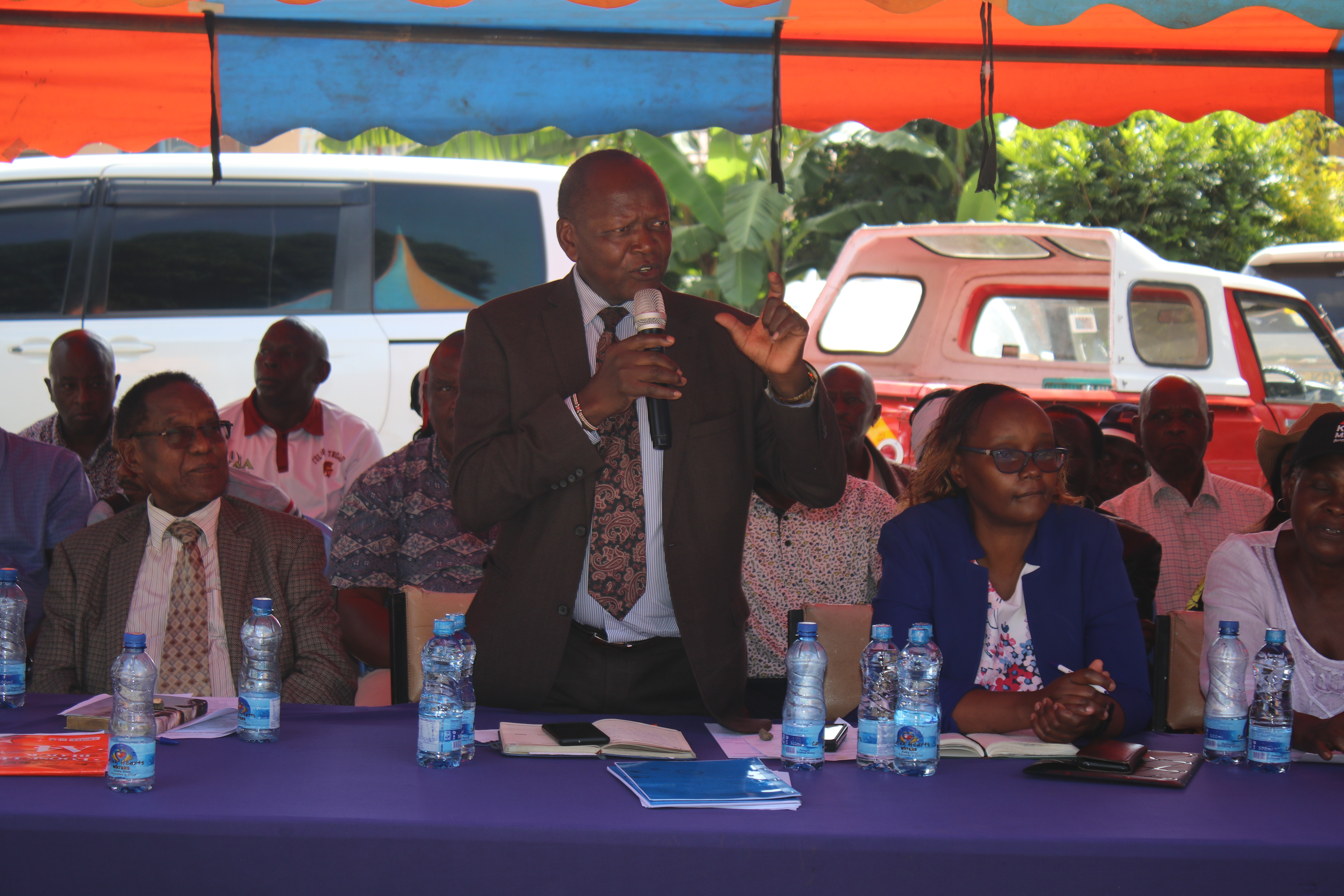 Addressing members